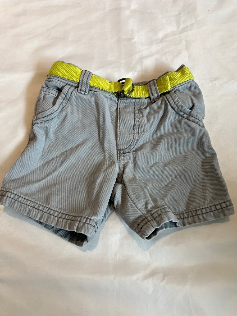 “Bundle 10/$13” old navy 6-12M baby boy Gray Twill Shorts with Yellow Belt
